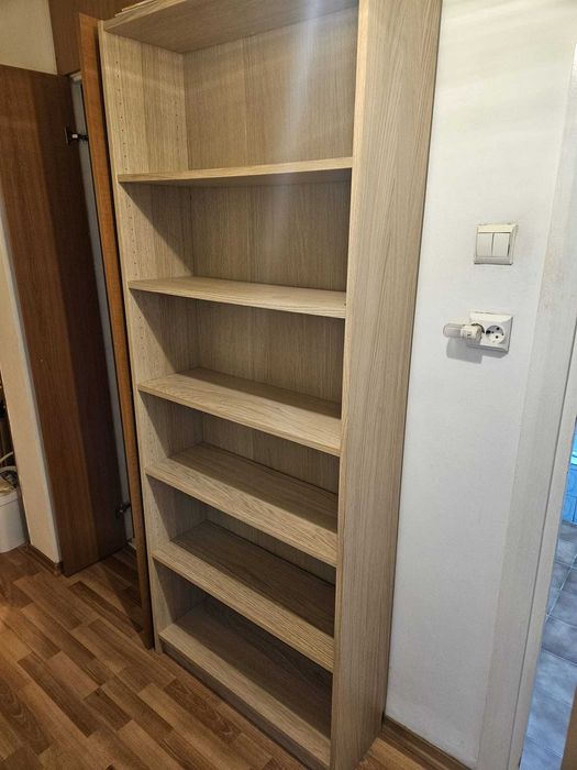 mobilier - biblioteca si comoda