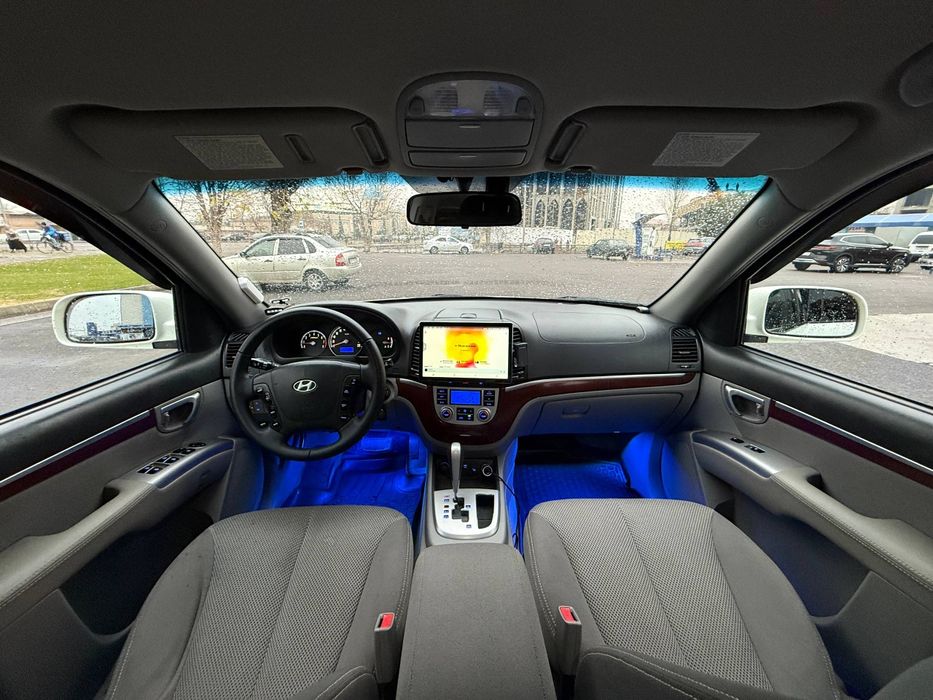 Hyundai Santa Fe в отличном состоянии
