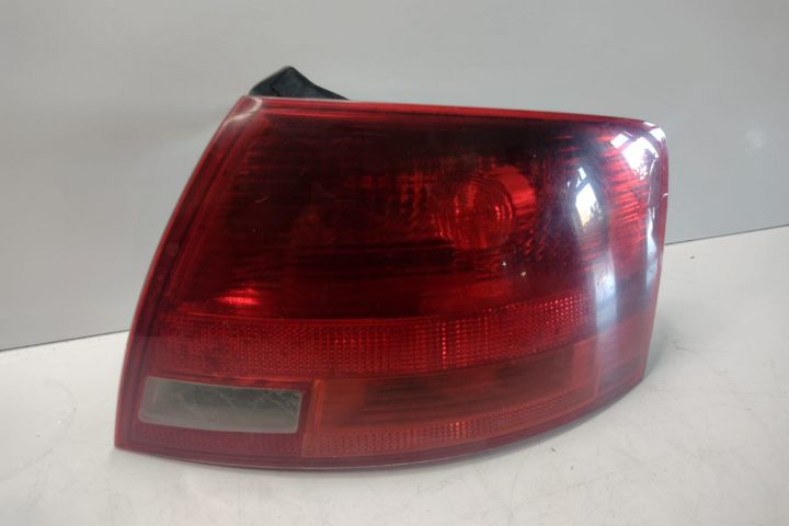 Stop  dreapta combi 8E9945096C / 8K9945096B / 3C5945096C Audi A4 B7