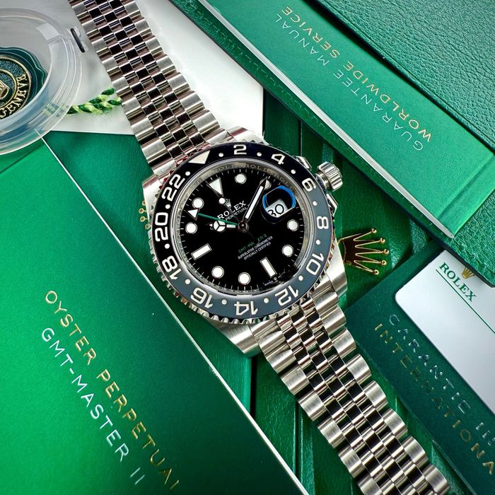 Rolex GMT MASTER II "Bruce Wayne" | New | Pe Stoc | 40mm | 19600 Euro | 126710GRNR | 2026