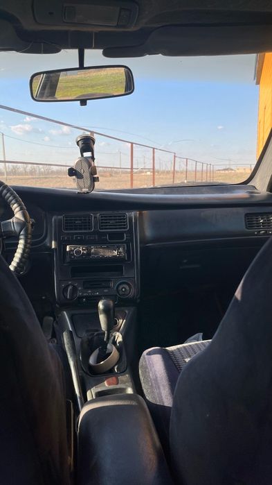 Toyota carina E сатылады.