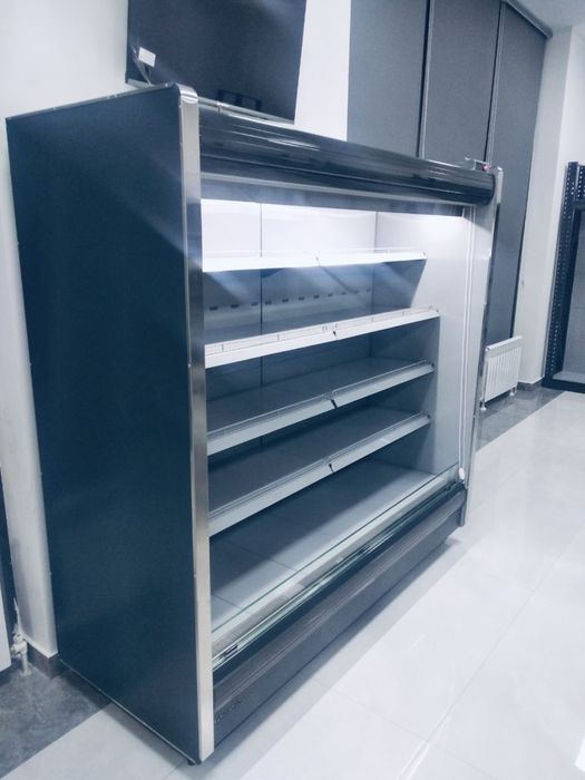 Торговое оборудование , стеллажи , витрины, холодильники