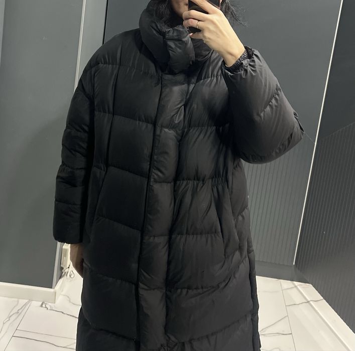 Продам Куртку черную зимнюю