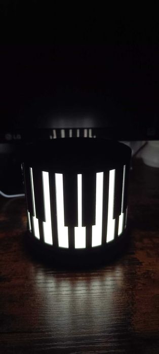 Lampă de veghe - pian