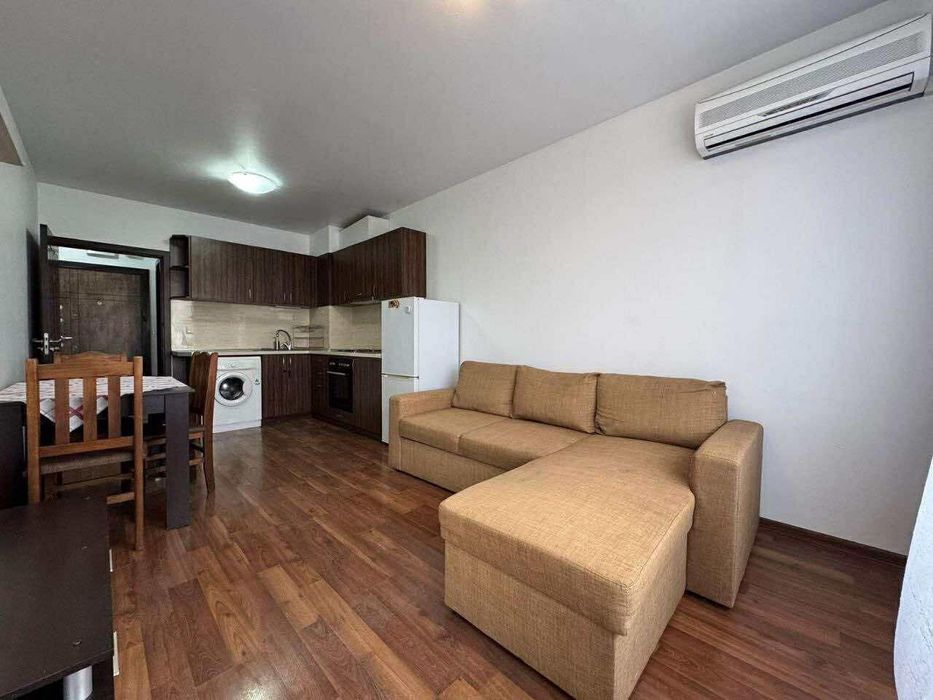 Дава се под наем Двустаен апартамент в Варна, Възраждане 3 - 70 кв.м за 500 € - Снимка #1