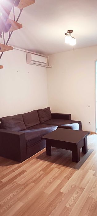Apartament 3 camere de închiriat