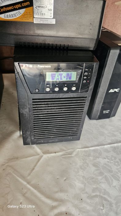 Ups - mai multe modele schimb sau vand