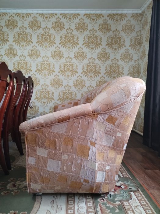 Раритетный диваны