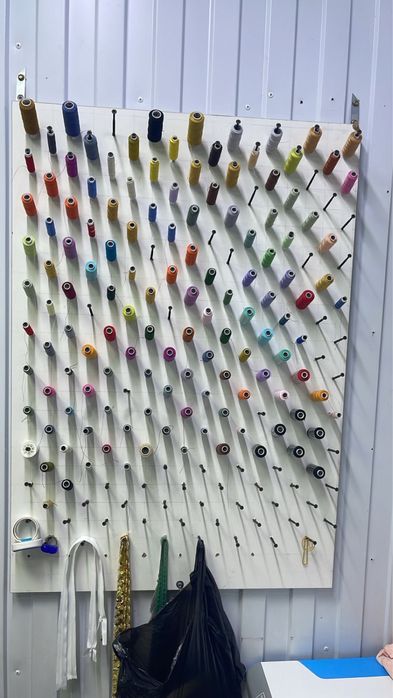 Витрина стекло мдф, доска для ниток