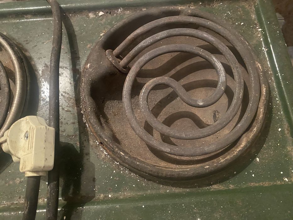 Продам плитку в отличном состояние