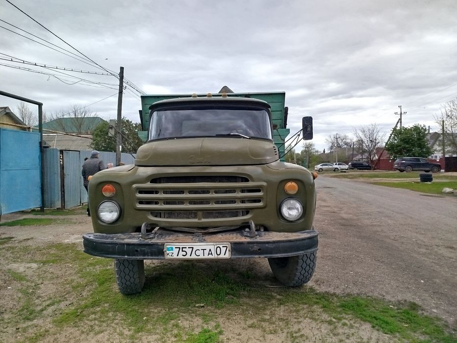 Продам зил самосвал коротыш