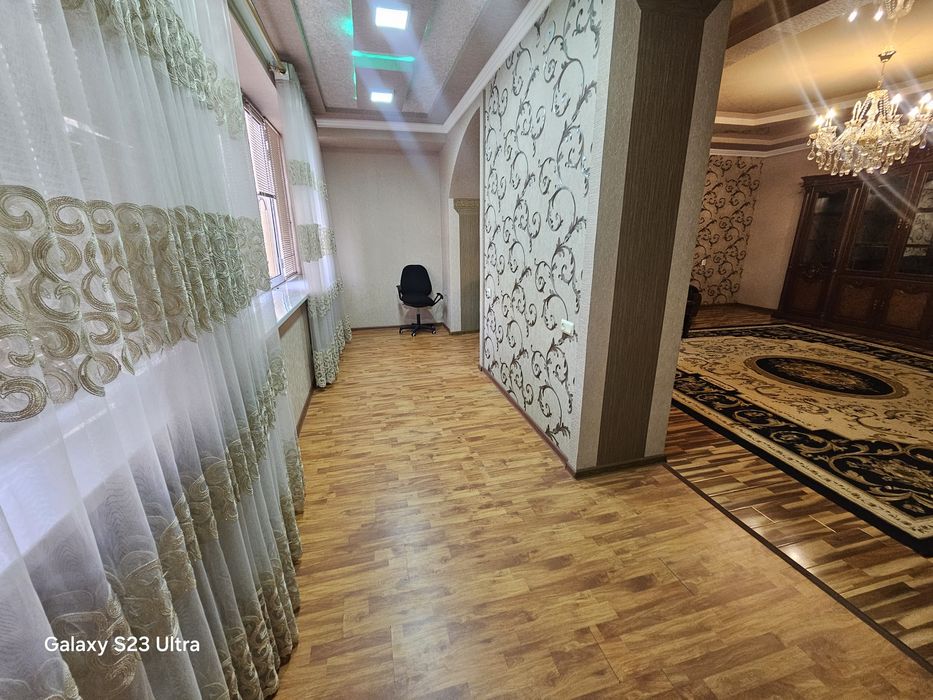 Ijraga uy beriladi  flagman osiyo market oldida