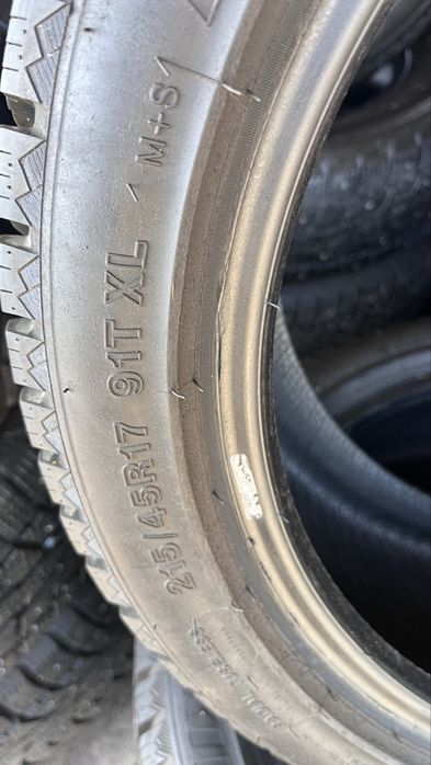 215/45 R17 Sonix шипы 4шт