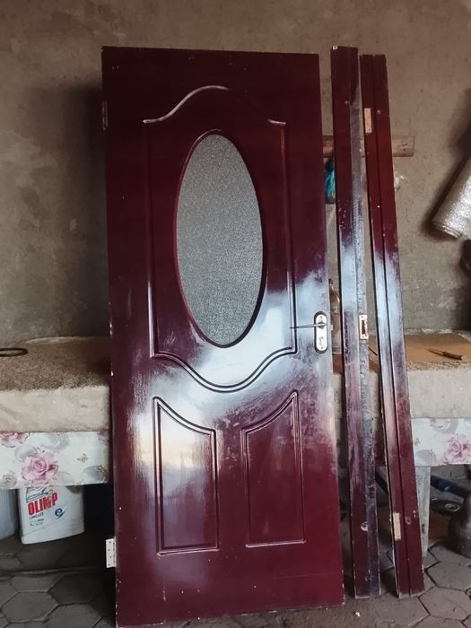 Межкомнатная дверь