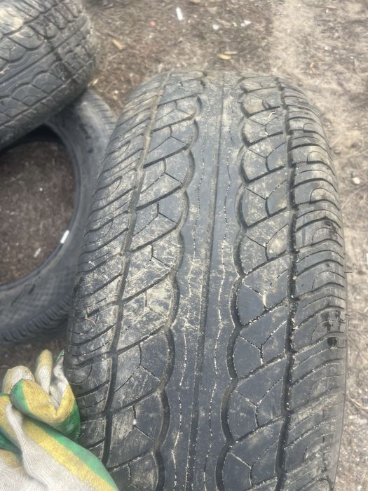 Летние шины 235/65/17