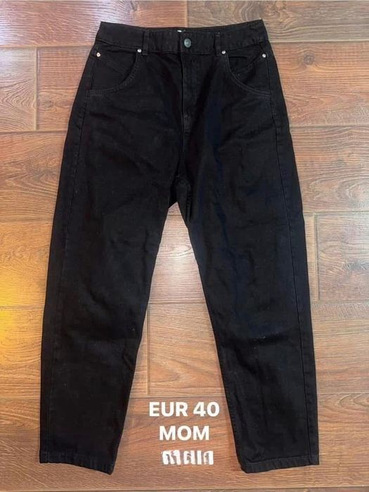Дънки Дамски М размер 13€/бр.