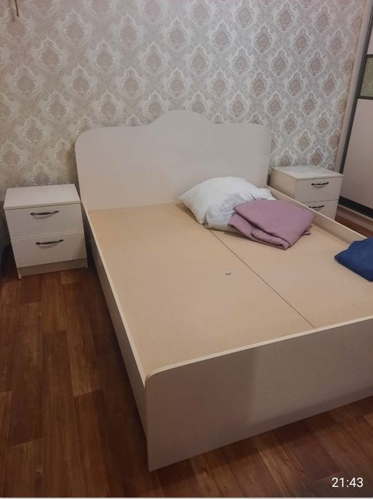 Спальный гарнитур