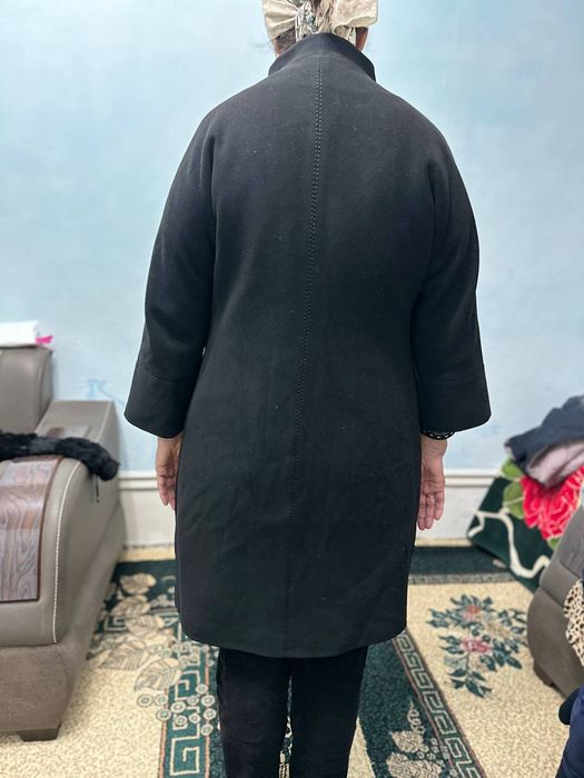 Краповый пальто почти новый