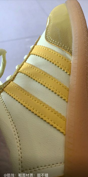 продаю кроссовки