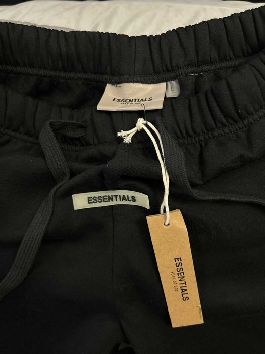 Compleu Essentials - Fear Of God