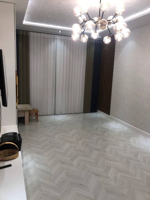 3 х комнатная махтумкули Голден хаус