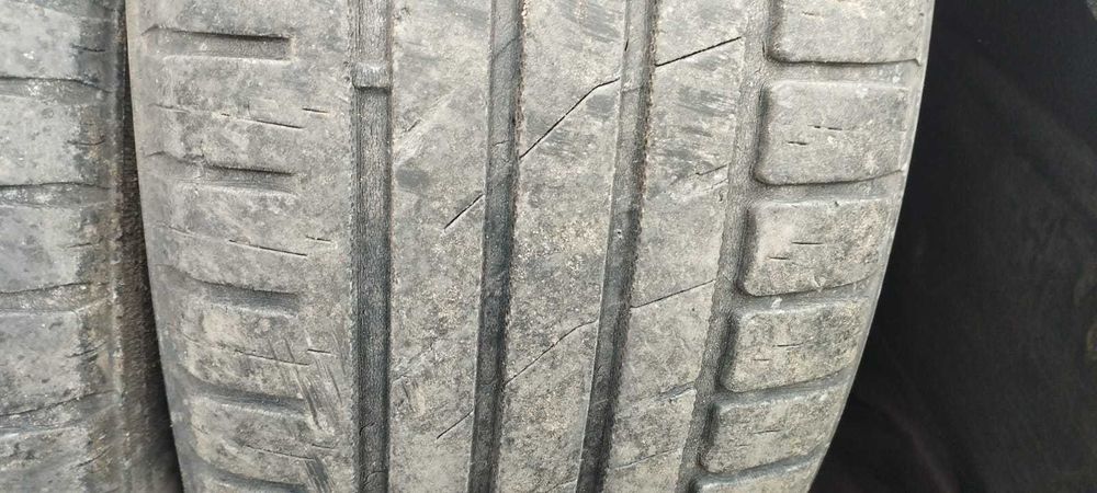 Продам шины б/у цена договорная