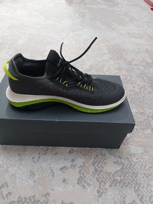 Продам красовки ECCO