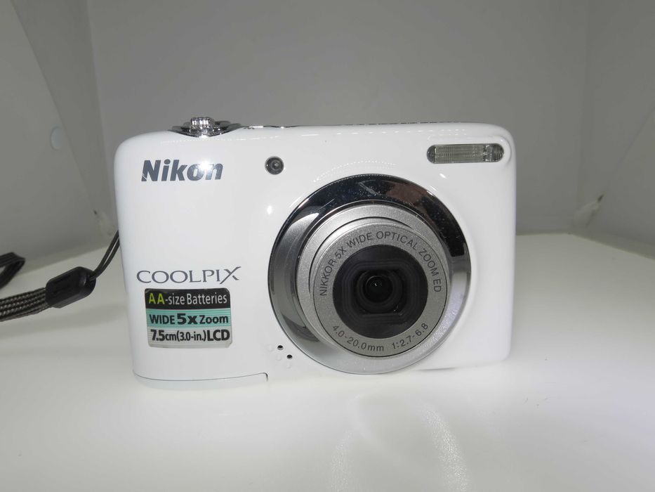 Nikon Coolpix L25 компактен цифров фотоапарат дигитална камера НОВ