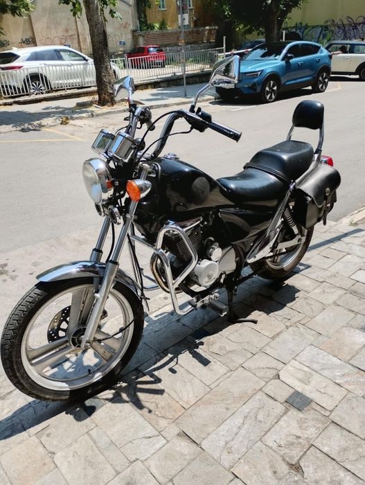 Daelim 125 Чопър