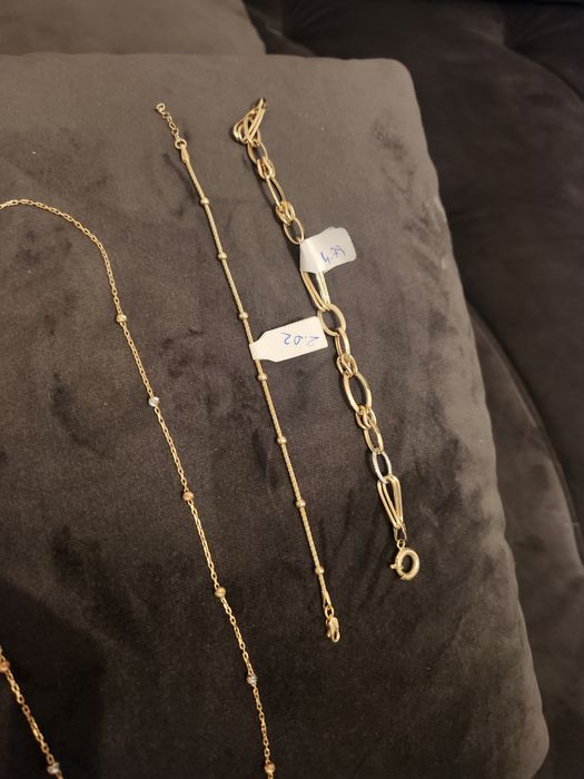 Vand lantisor si bratara subtire aur 14karate pret 520/gr