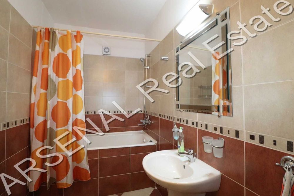 Дава се под наем Четиристаен апартамент в София, Център - 135 кв.м за 700 € - Снимка #4