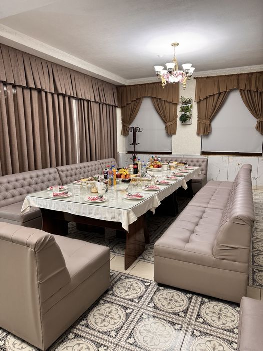 Диваны Б/У для кафе и столовых