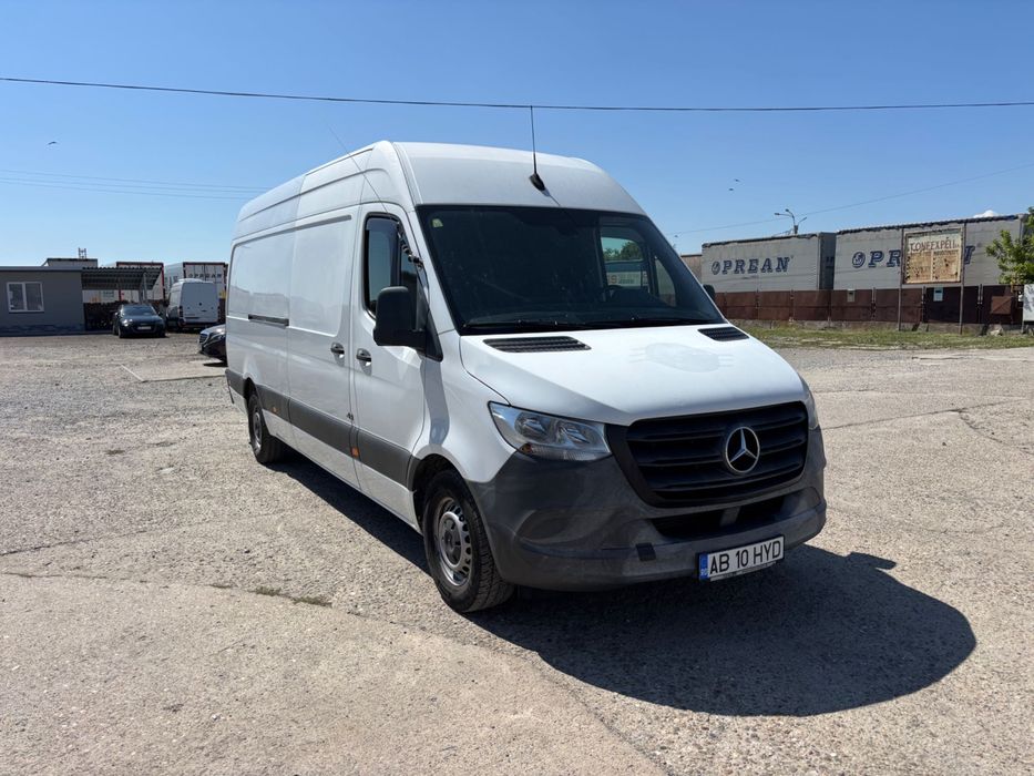 Mercedes-Benz Sprinter 316 CDI L3H2, 163 CP, MBUX, cameră marșarier