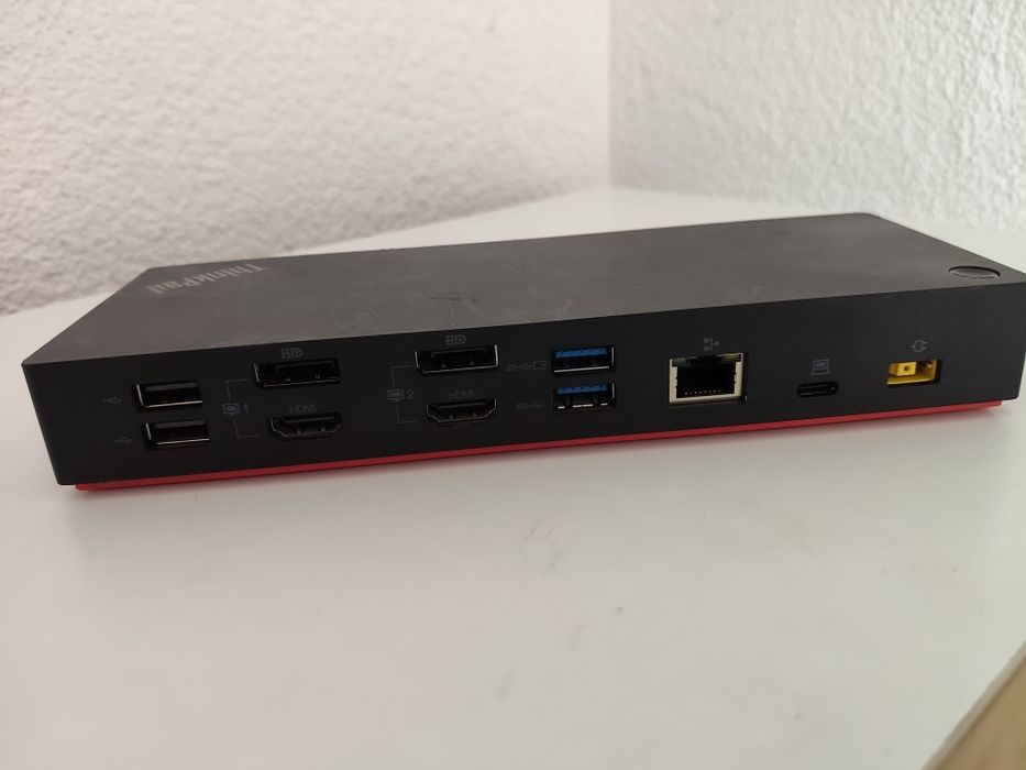 Lenovo ThinkPad Hybrid USB-C with USB-A Dock