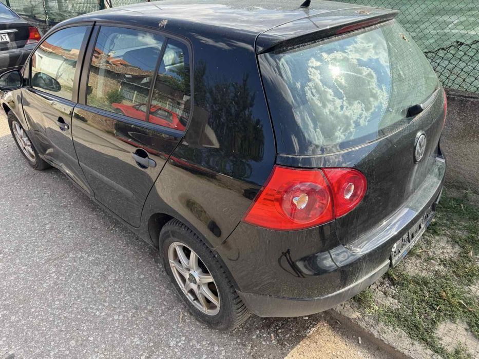 VW Golf V 1.4i на части