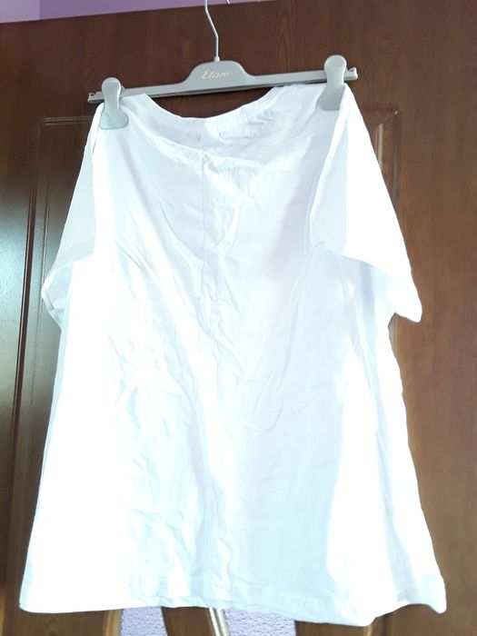 Vând Tricou Damă Mărimea XXL Nou