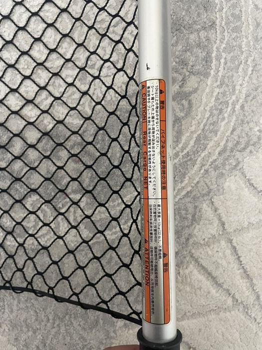 Шторка для багажника раф 4