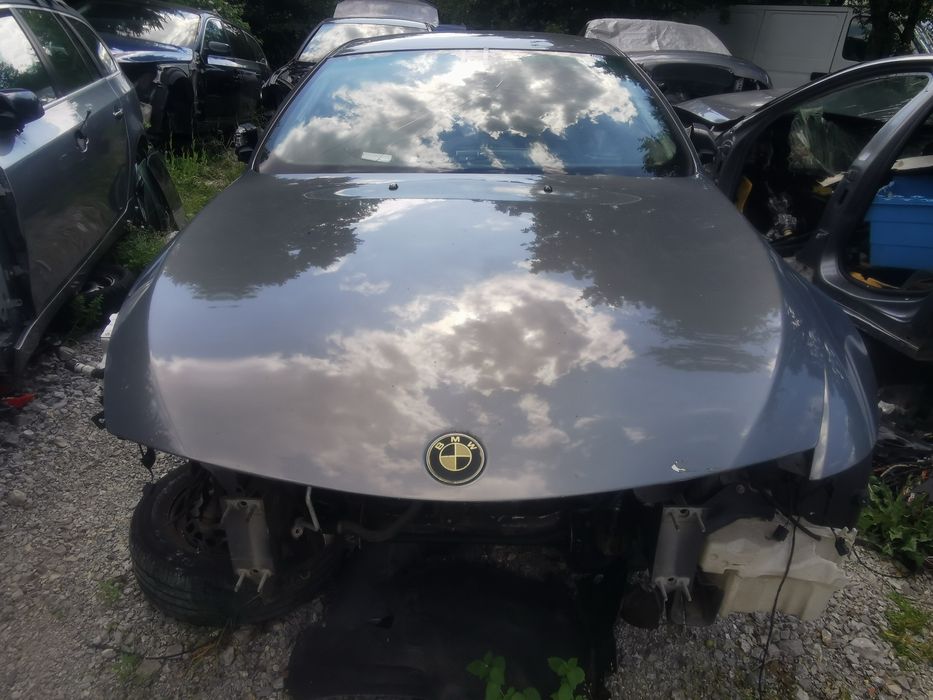 Преден капак за BMW E63 преди фейс