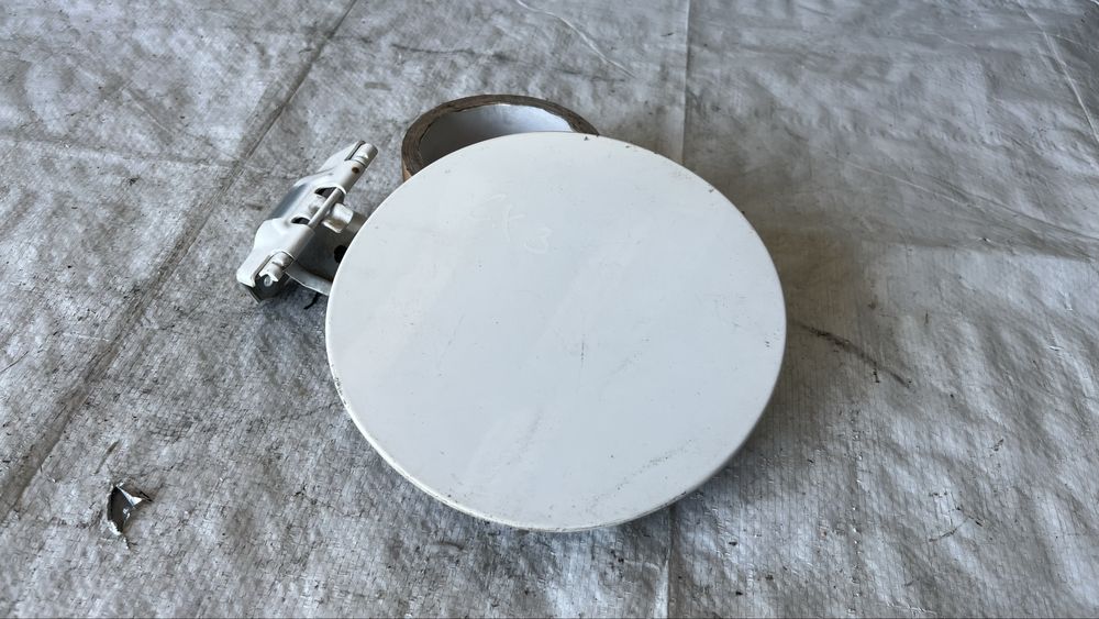 Капак на резервоар Mazda CX3