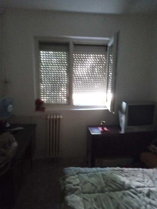 Particular vand apartament 4 camere in Rovine