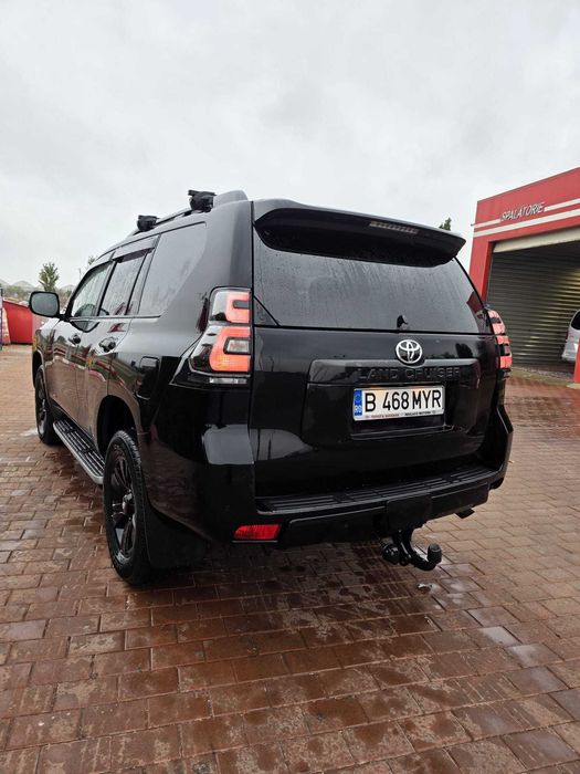 Toyota Land Cruiser 2.8 D-4D Executive Dark Chrome 2023 Full 7 loc