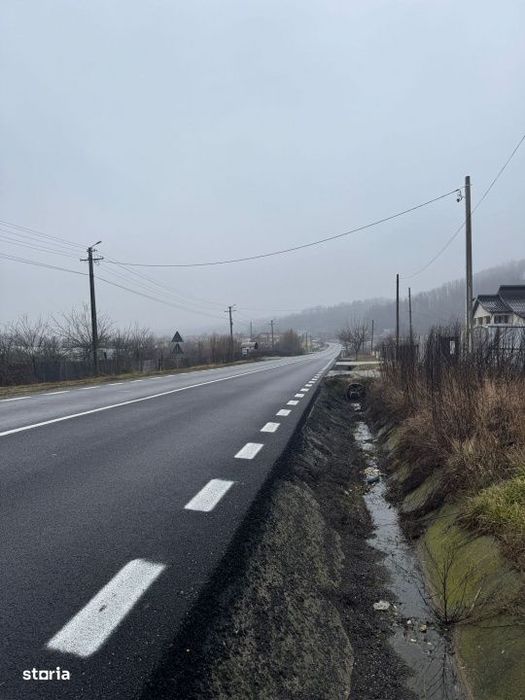 Teren 1758 mp DN7 - Prislopu Mare, Draganu!