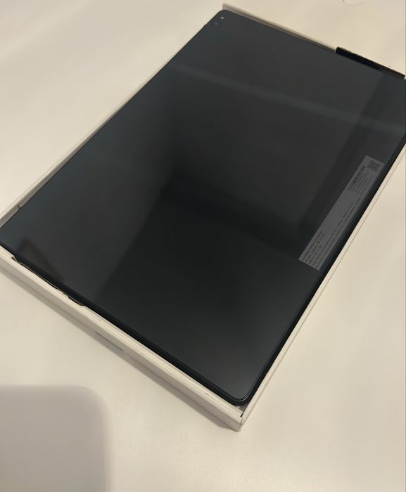 Tableta LENOVO Tab P10