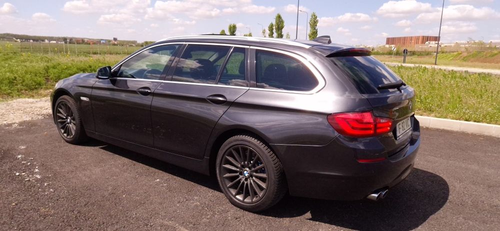 BMW 5 Series 2012 — imagine 4