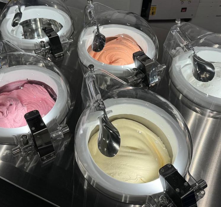 Vanzare Miles Gelato Galaxy Pro V6 cu 6 cuve, mașina de înghețată