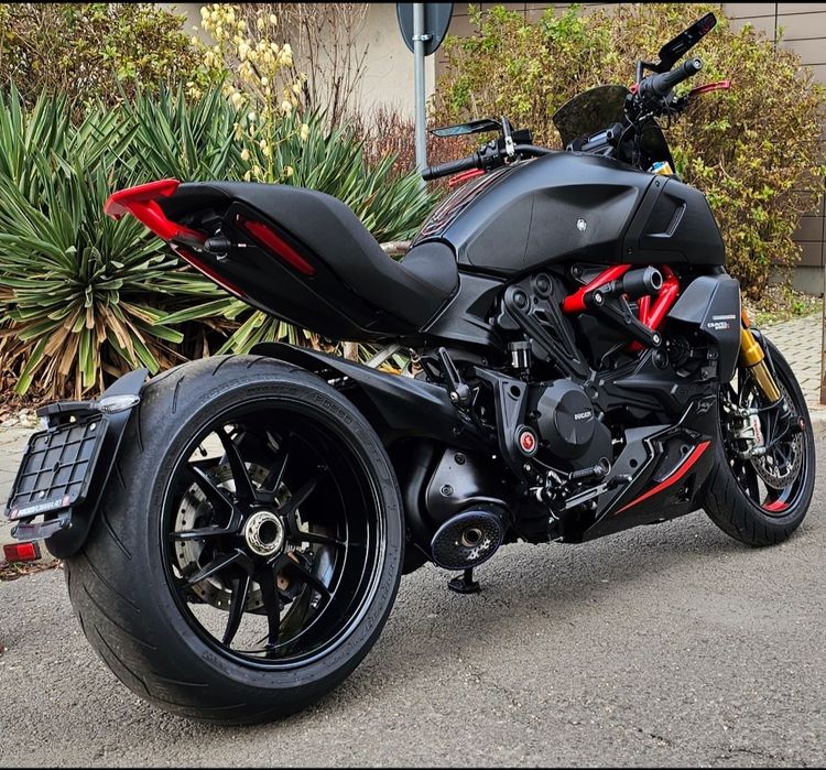 Ducati Diavel 1260 S