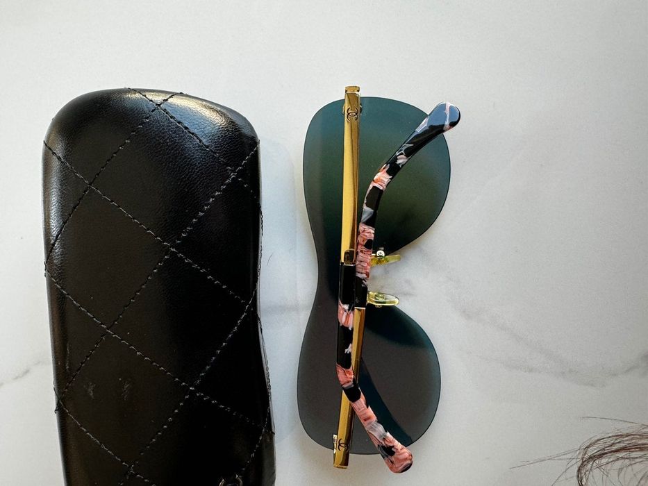 Слънчеви очила Chanel