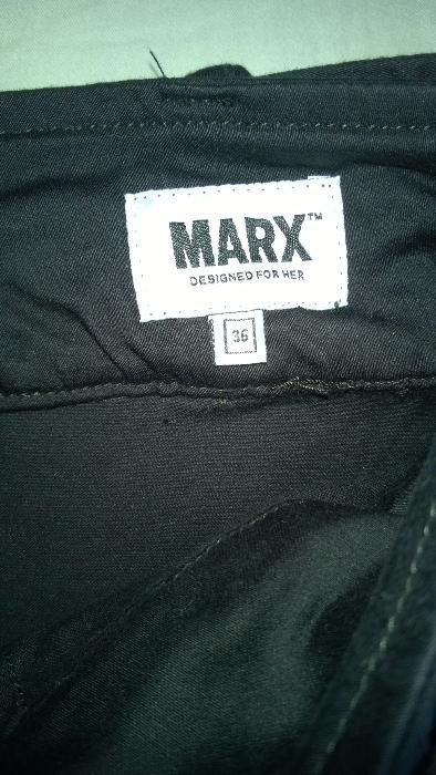 Дамска риза Hawes and Curtis Fitted,  черен панталон