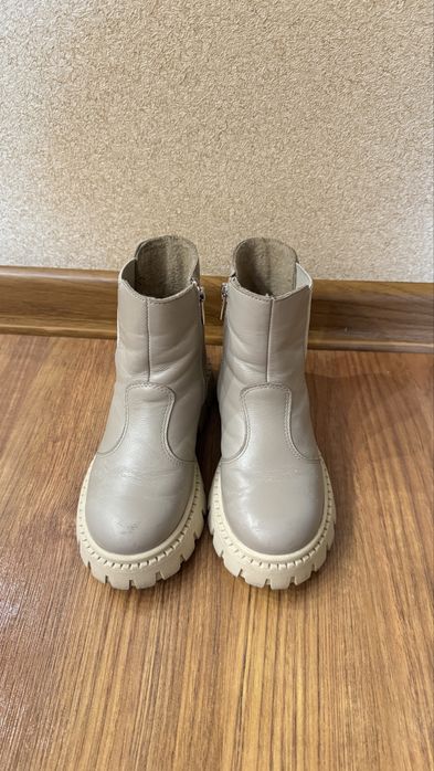 Ботинки кожаные 32 размер