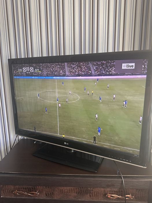 Телевизор LG 42LM340T